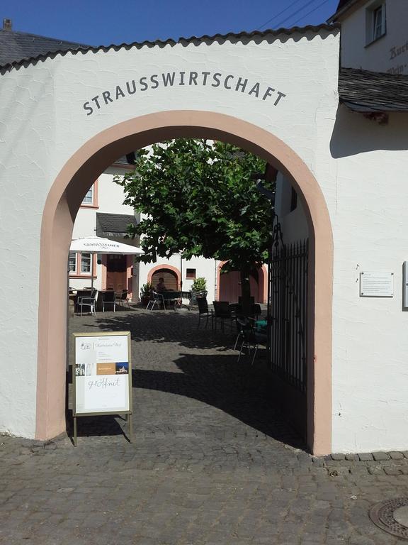 Hotel Weinhaus Kurtrierer Hof Leiwen Exterior foto